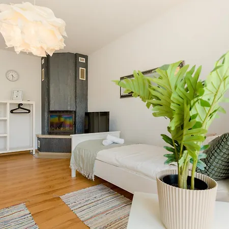 民宿 Nanoc - Obok Lubelskich Szpitali I Centrum Lublina 卢布林