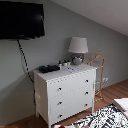 民宿 Nanoc - Obok Lubelskich Szpitali I Centrum Lublina 卢布林